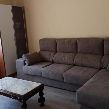 Piso Auditorio Ourense Apartment ภายนอก รูปภาพ