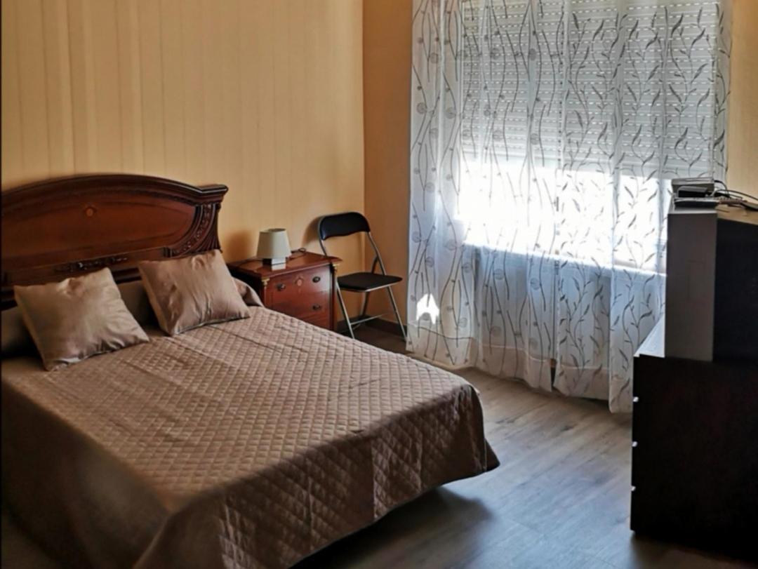 Piso Auditorio Ourense Apartment ภายนอก รูปภาพ